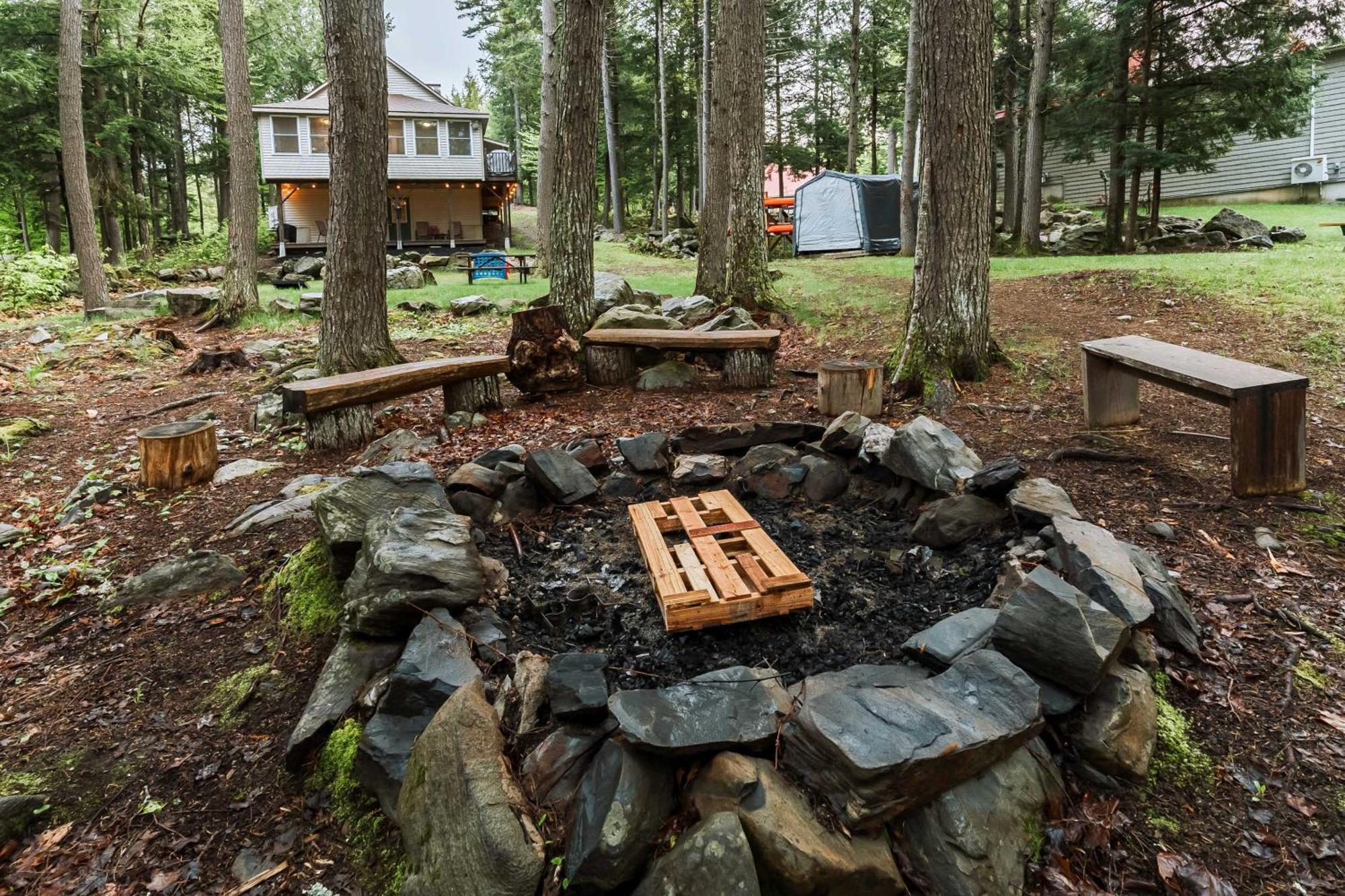 Waterfront Sebec Lake Home With Yard And Fire Pit Dover-Foxcroft Extérieur photo